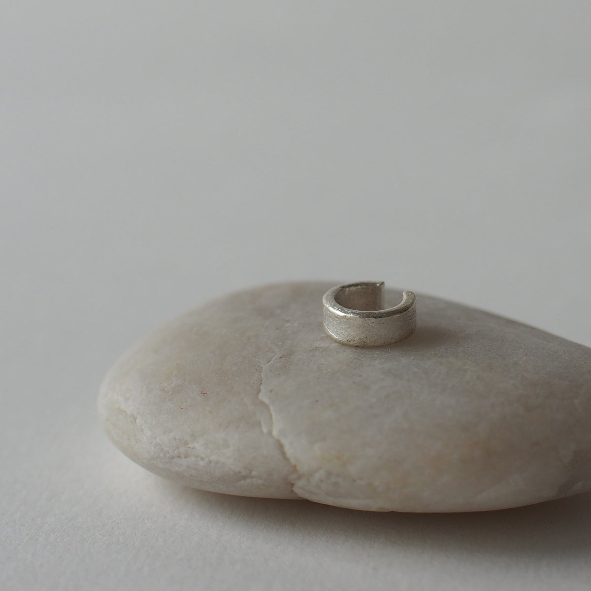 LAKE (L2)Handmade Silver Ear Cuff