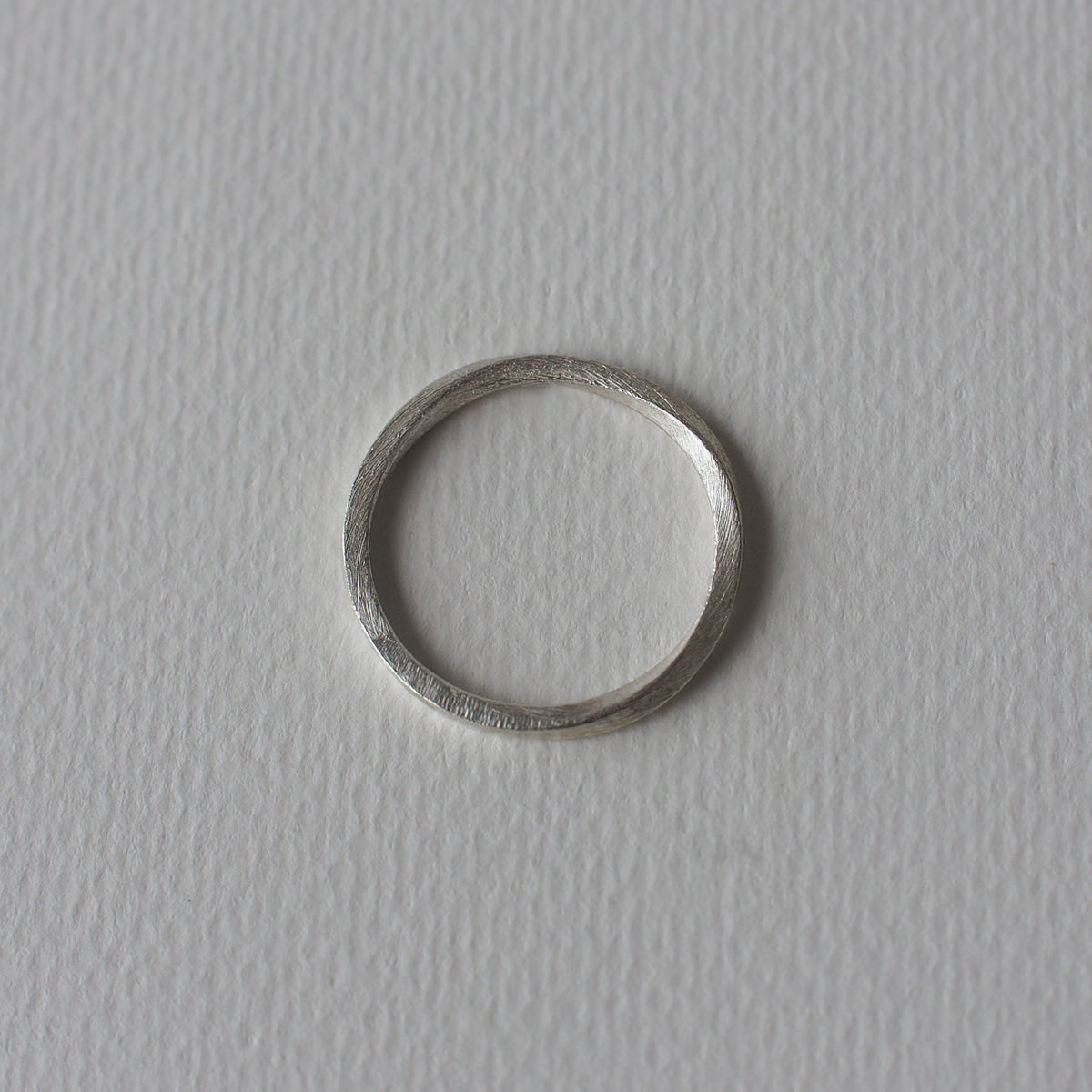 LITTLE PEBBLE Handmade Silver Ring