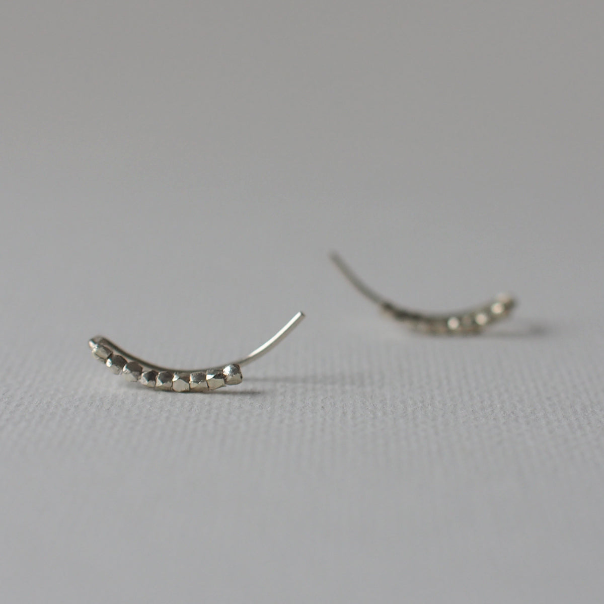 HILLS (M) Handmade Silver Climber Earrings