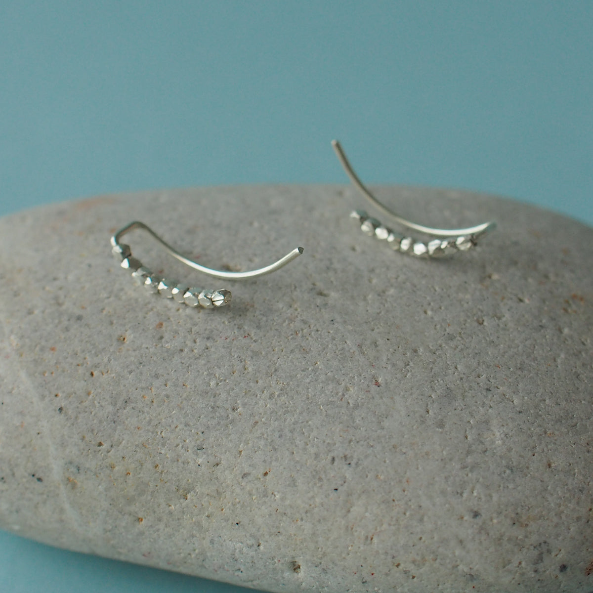 HILLS (M) Handmade Silver Climber Earrings