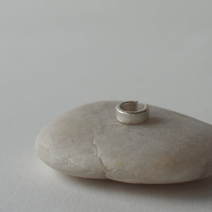 LAKE (L2)Handmade Silver Ear Cuff