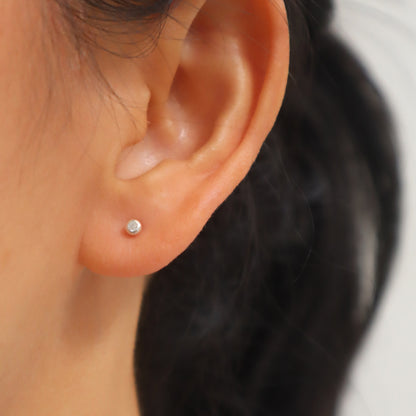 MINI PEBBLE handmade silver earrings