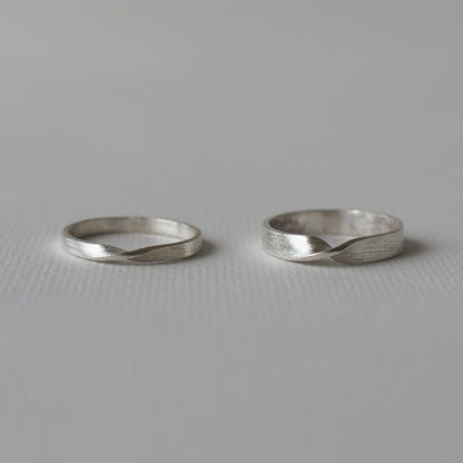 WAVE (S) Handmade Silver Ring