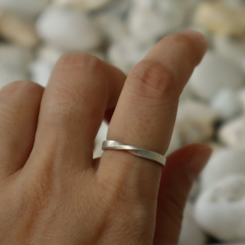 WAVE (S) Handmade Silver Ring